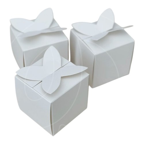 Коробка для десерта "Бабочка" белая 6х6х6 см 